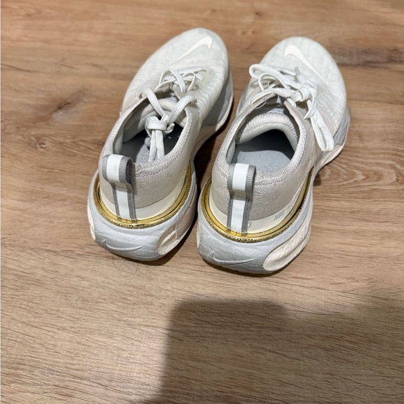 Nike Invincible Sneakers - Picture 5 of 10